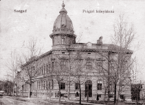 B996861_230x154.png