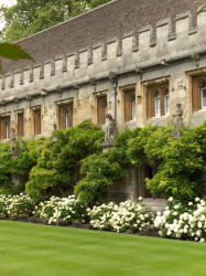 Magdalen_College1