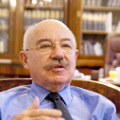Prof._Dr._Martonyi_Janos