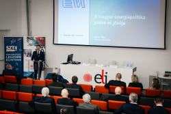 SZTE_Energetikai_Konferencia_S-32 SZTE_Energetikai_Konferencia_S-32