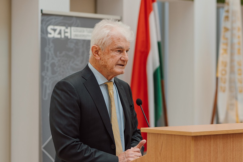 ajtk_karriernap2szecskay ajtk_karriernap2szecskay